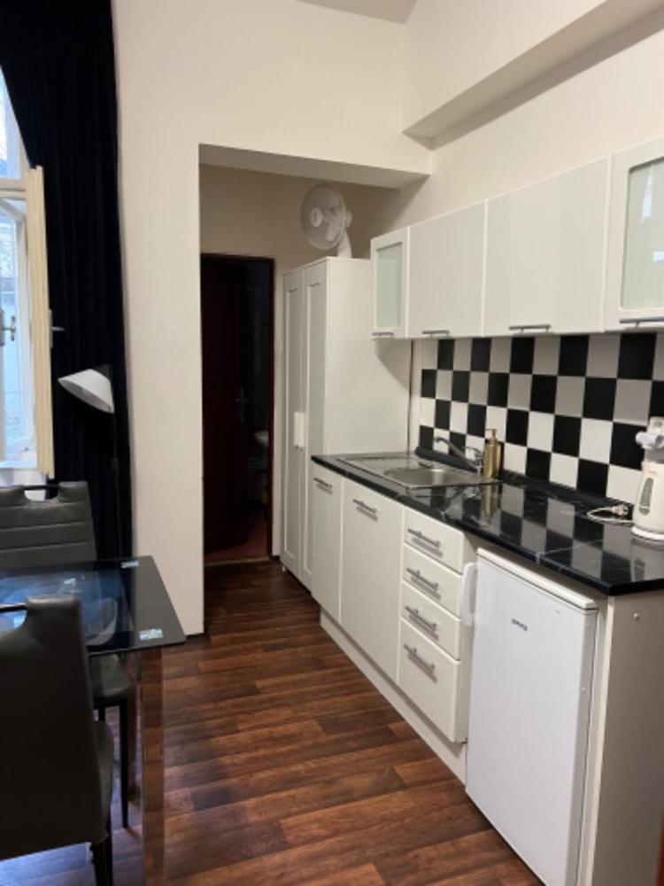Apartment Moon Prague Luaran gambar